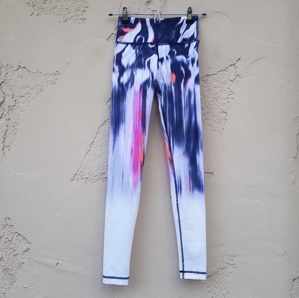 Lululemon Wunder Under Leggings Pants Size 2 Yoga